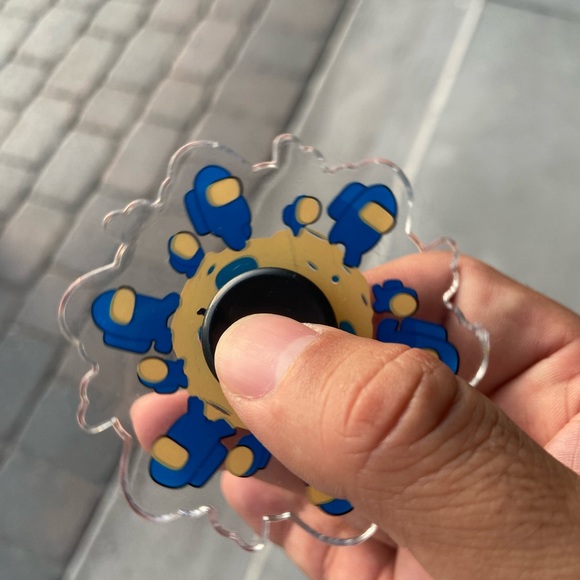 Among us fidget spinner - Picture 3 of 3